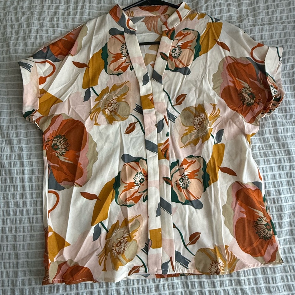 Never wore it, just been in the back of my closet